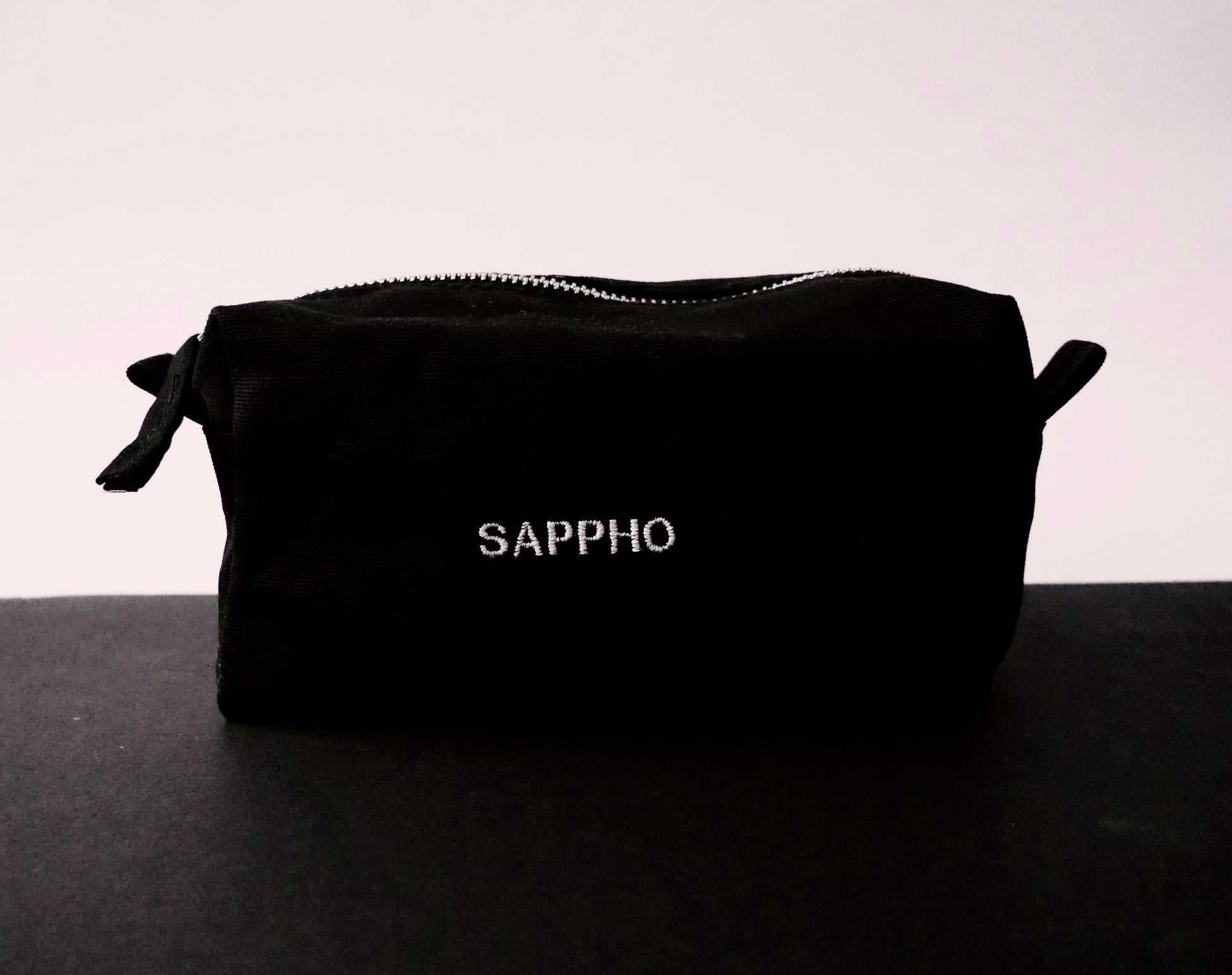 MASON - Canvas bag/pouch (personalisable) - Premium Koffers/Tassen from DUTCH. - Just €20! Shop now at DUTCH.