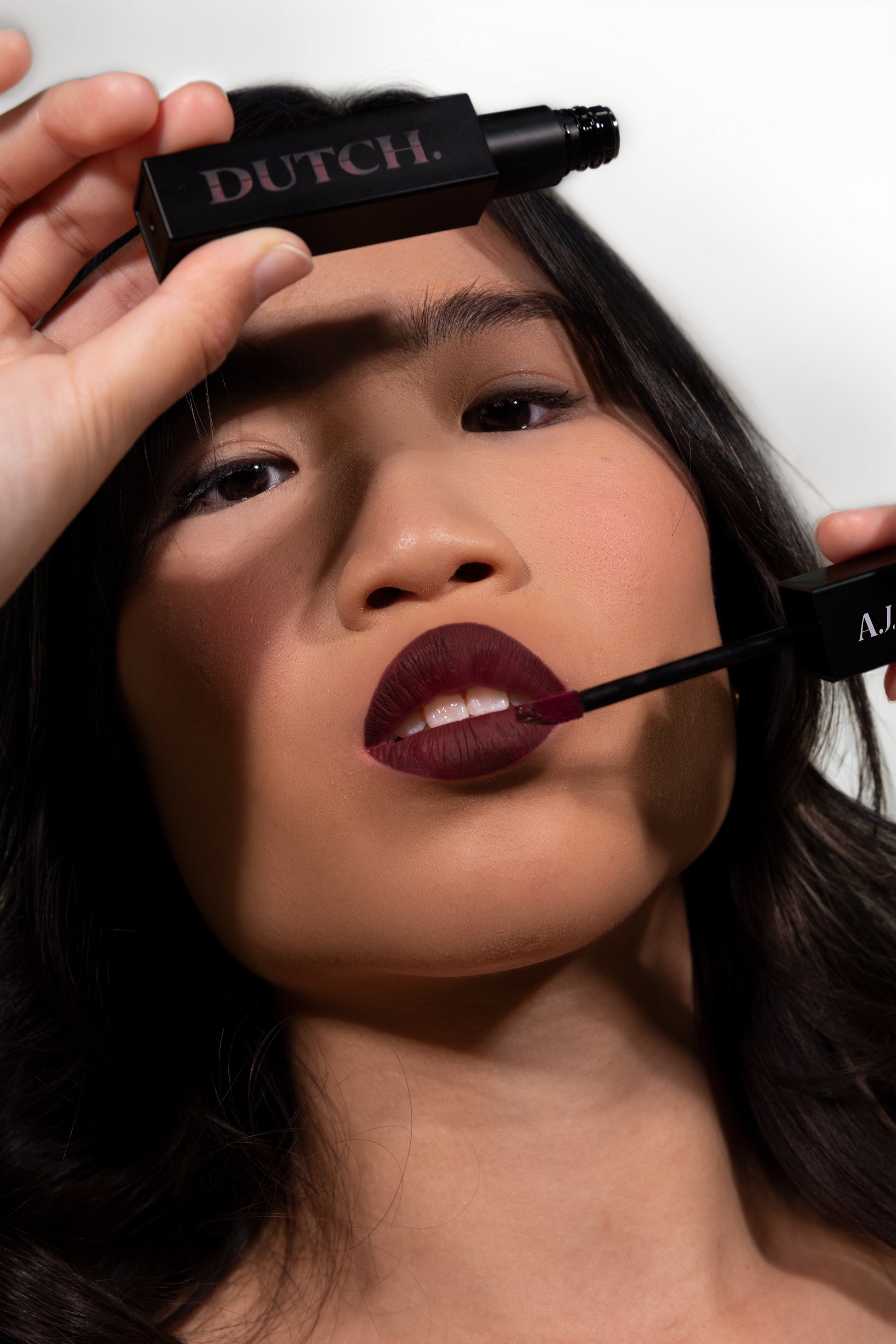 01. DEEPLY. - Purple Longlasting Lipstick - Premium Lippenstift from DUTCH. - Just €22.99! Shop now at DUTCH.