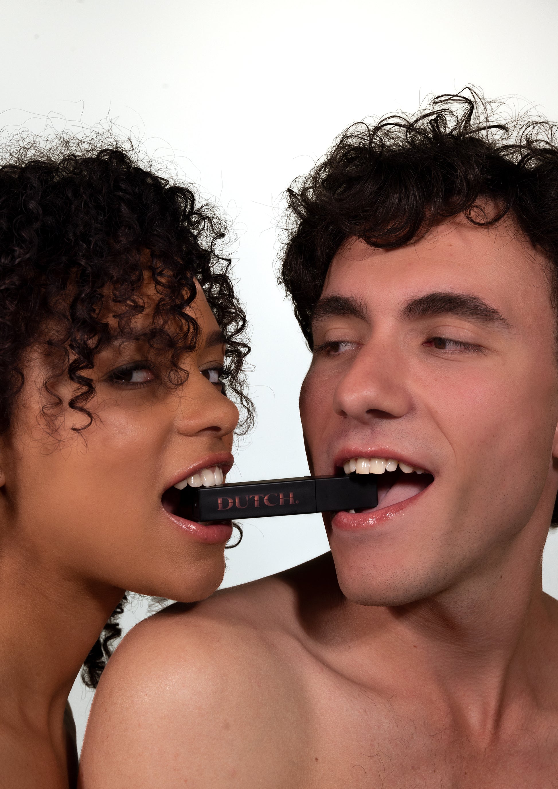 DOUBLE DUTCH. MIX - Premium Lippenstift/Glossen from DUTCH. Cosmetx - Just €37.99! Shop now at DUTCH.