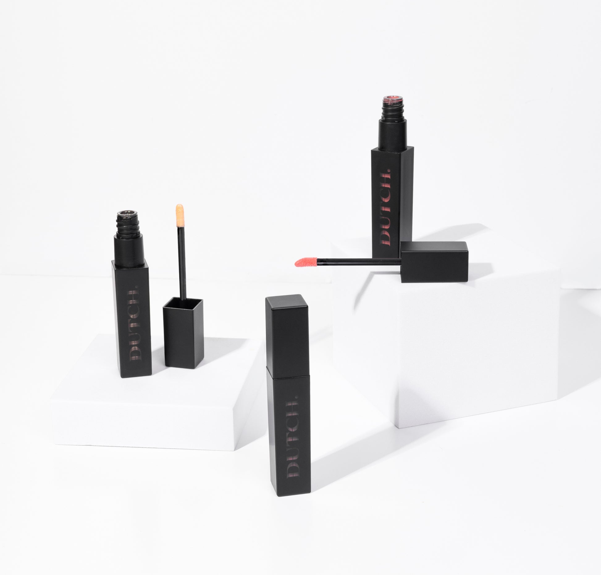 ALL GLOSSES. - Premium Lipgloss from DUTCH. Cosmetx - Just €47.99! Shop now at DUTCH.